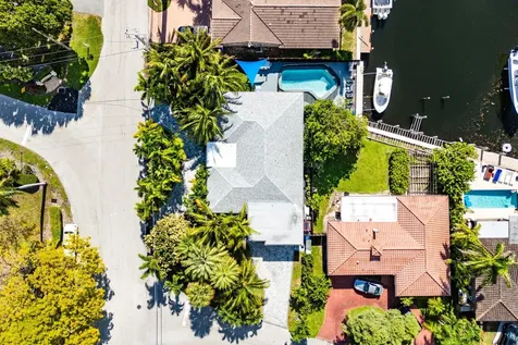2200 Se 9th Street Pompano Beach FL 33062