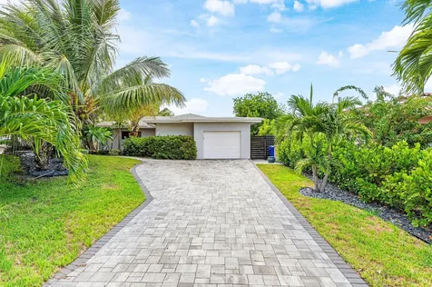 2200 Se 9th Street Pompano Beach FL 33062