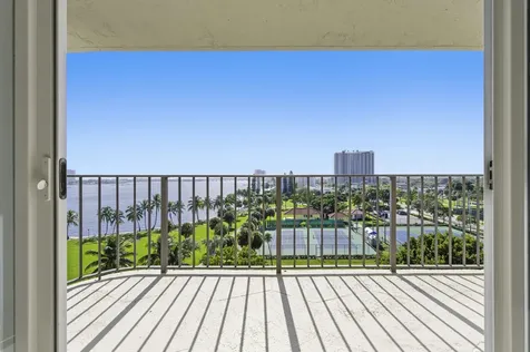 801 Lake Shore Drive Lake Park FL 33403