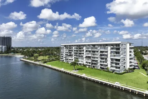 801 Lake Shore Drive Lake Park FL 33403