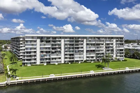 801 Lake Shore Drive Lake Park FL 33403