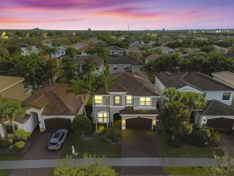 8060 Cactus Quartz Circle Delray Beach FL 33446