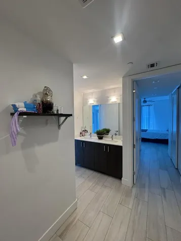 1 S Palmway Lake Worth Beach FL 33460