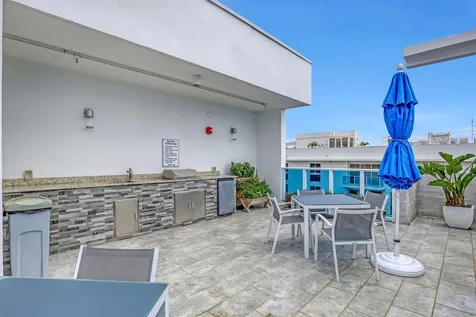 1 S Palmway Lake Worth Beach FL 33460