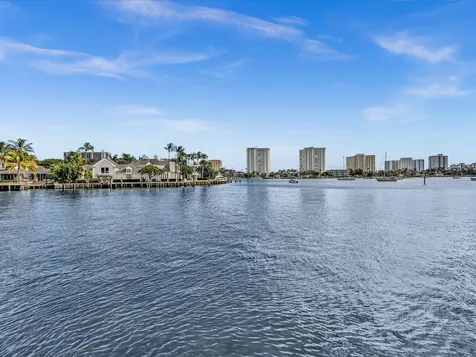 120 Se 5th Avenue Boca Raton FL 33432