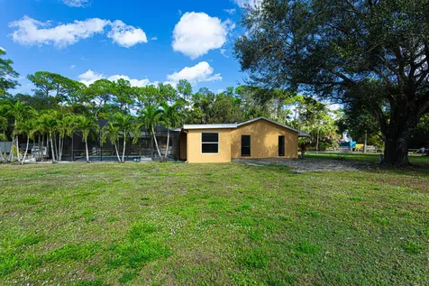 169 Armadillo Way West Palm Beach FL 33411