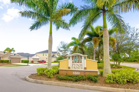 5600 NW Pine Trail Circle Port Saint Lucie FL 34983