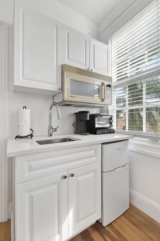 235 Sunrise Avenue Palm Beach FL 33480