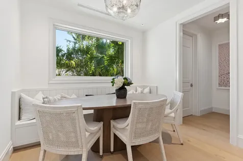 232 La Puerta Way Palm Beach FL 33480