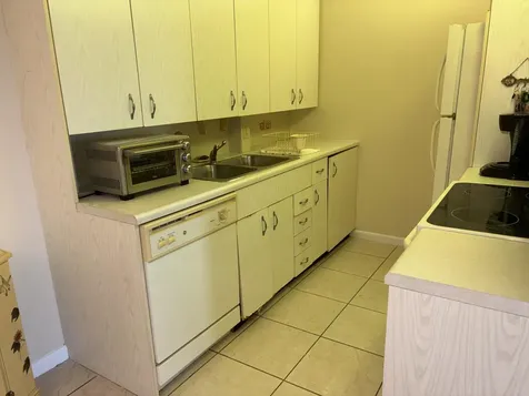 4049 Cornwall C Boca Raton FL 33434