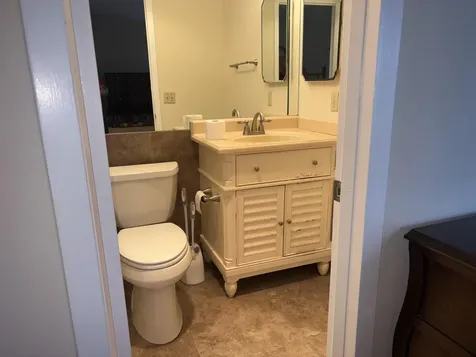 4049 Cornwall C Boca Raton FL 33434