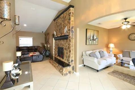 232 Se Verada Avenue Port Saint Lucie FL 34983