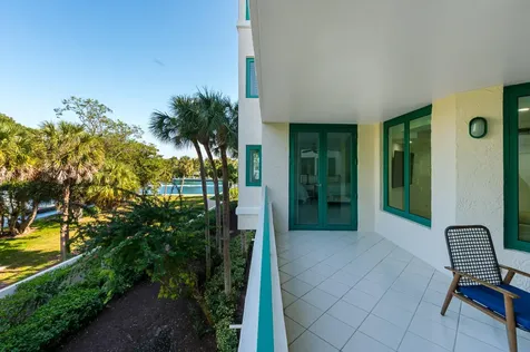 100 Se 5th Avenue Boca Raton FL 33432
