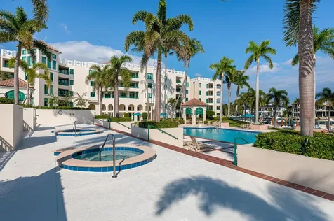 100 Se 5th Avenue Boca Raton FL 33432