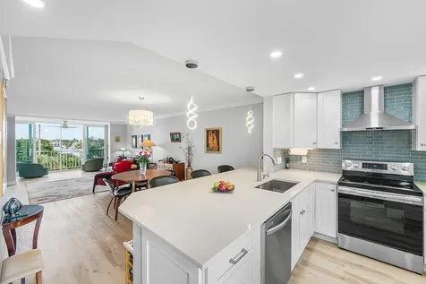 2809 Florida Boulevard Delray Beach FL 33483