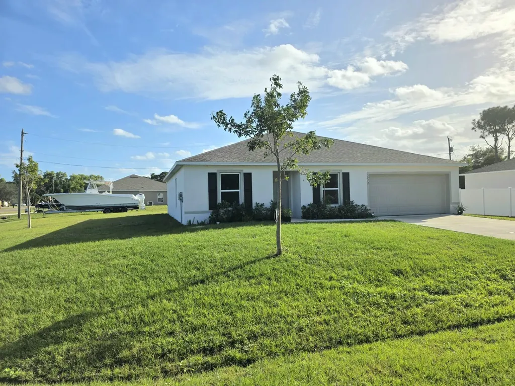2772 Se Garfield Avenue Port Saint Lucie FL 34952