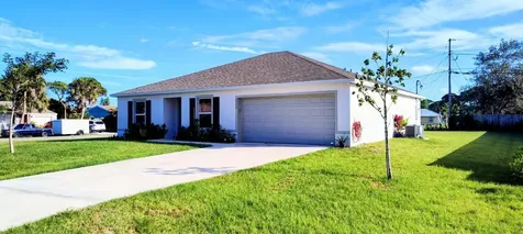 2772 Se Garfield Avenue Port Saint Lucie FL 34952