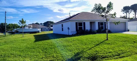 2772 Se Garfield Avenue Port Saint Lucie FL 34952