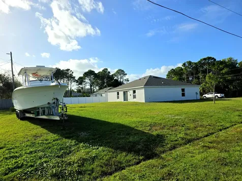 2772 Se Garfield Avenue Port Saint Lucie FL 34952