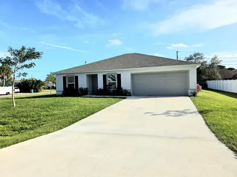 2772 Se Garfield Avenue Port Saint Lucie FL 34952