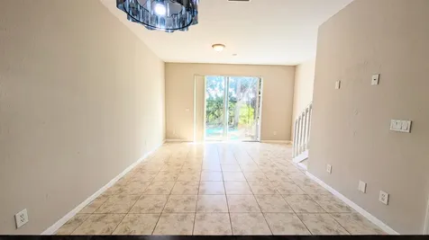 1416 Nw 34th Way Lauderhill FL 33311