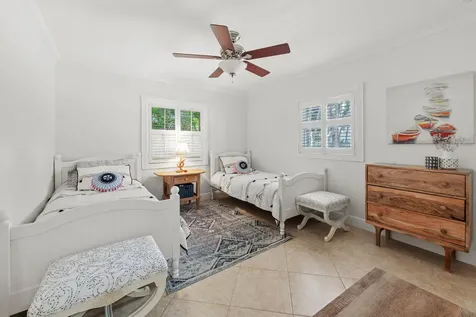 602 N Atlantic Drive Lantana FL 33460