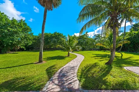 602 N Atlantic Drive Lantana FL 33460