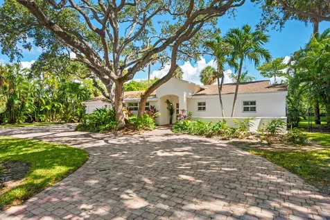 602 N Atlantic Drive Lantana FL 33460