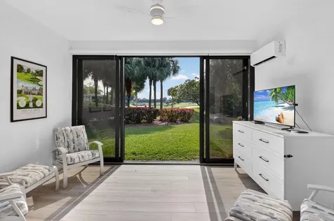 18 Westgate Lane Boynton Beach FL 33436