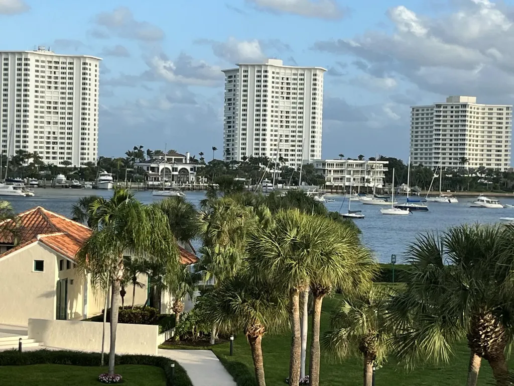 140 Se 5th Avenue Boca Raton FL 33432
