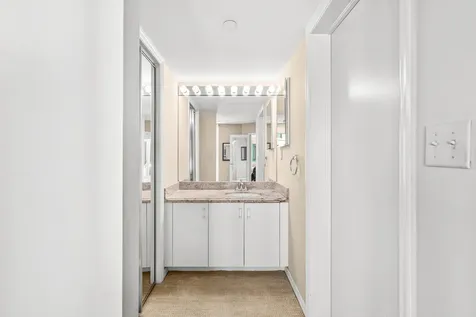 140 Se 5th Avenue Boca Raton FL 33432