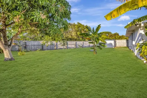 1902 Se South Buttonwood Drive Port Saint Lucie FL 34952