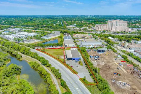 7030 Haverhill Road Riviera Beach FL 33407