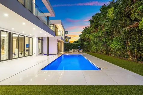 2391 Areca Palm Road Boca Raton FL 33432