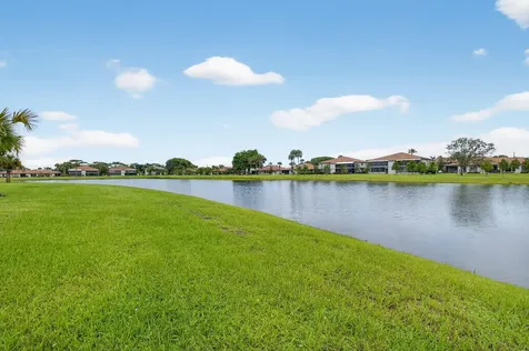 5753 Spindle Palm Court Delray Beach FL 33484