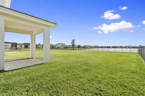 12434 Nw Lynch Lane Port Saint Lucie FL 34987