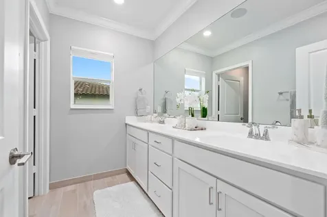 12434 Nw Lynch Lane Port Saint Lucie FL 34987