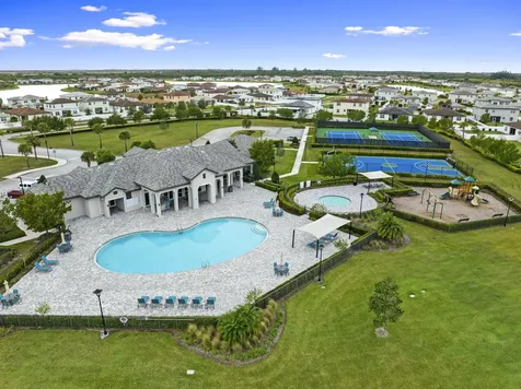 12434 Nw Lynch Lane Port Saint Lucie FL 34987
