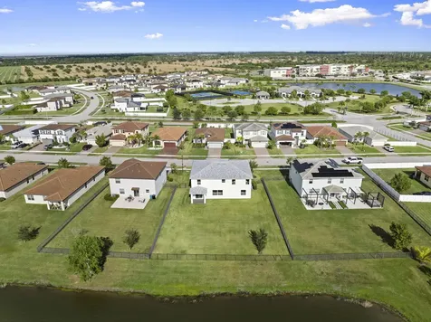 12434 Nw Lynch Lane Port Saint Lucie FL 34987