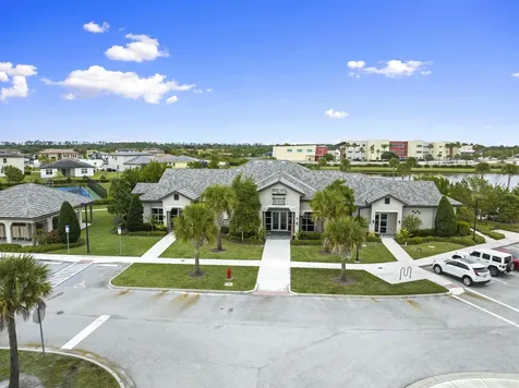 12434 Nw Lynch Lane Port Saint Lucie FL 34987