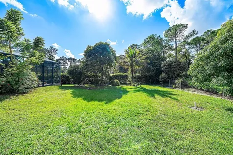 17560 69th Street The Acreage FL 33470