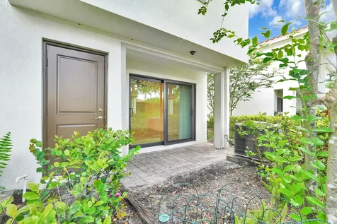 5045 Genove Place Riviera Beach FL 33410