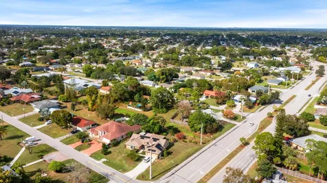 114 SW Evans Avenue Port Saint Lucie FL 34984