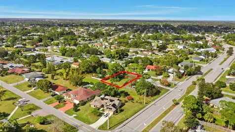 114 SW Evans Avenue Port Saint Lucie FL 34984