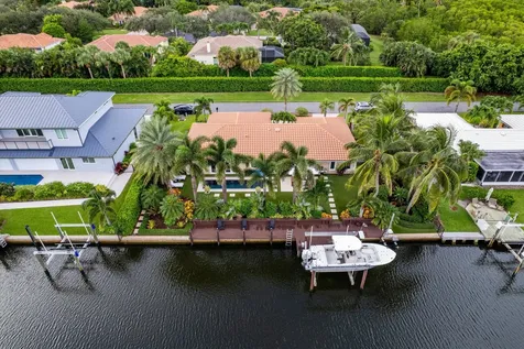 8884 Se Pelican Island Way Hobe Sound FL 33455