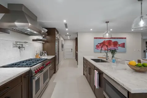 8884 Se Pelican Island Way Hobe Sound FL 33455