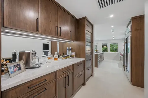 8884 Se Pelican Island Way Hobe Sound FL 33455