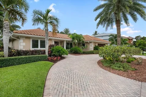 8884 Se Pelican Island Way Hobe Sound FL 33455