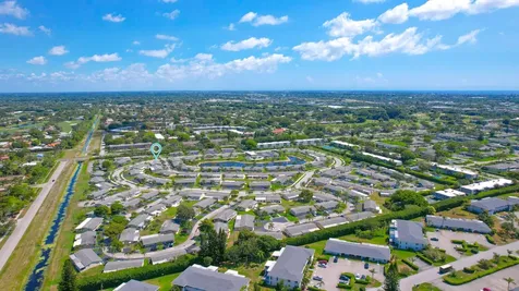 2704 Knight Lane Delray Beach FL 33445