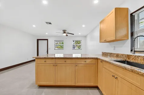 2932 Saginaw Avenue West Palm Beach FL 33409
